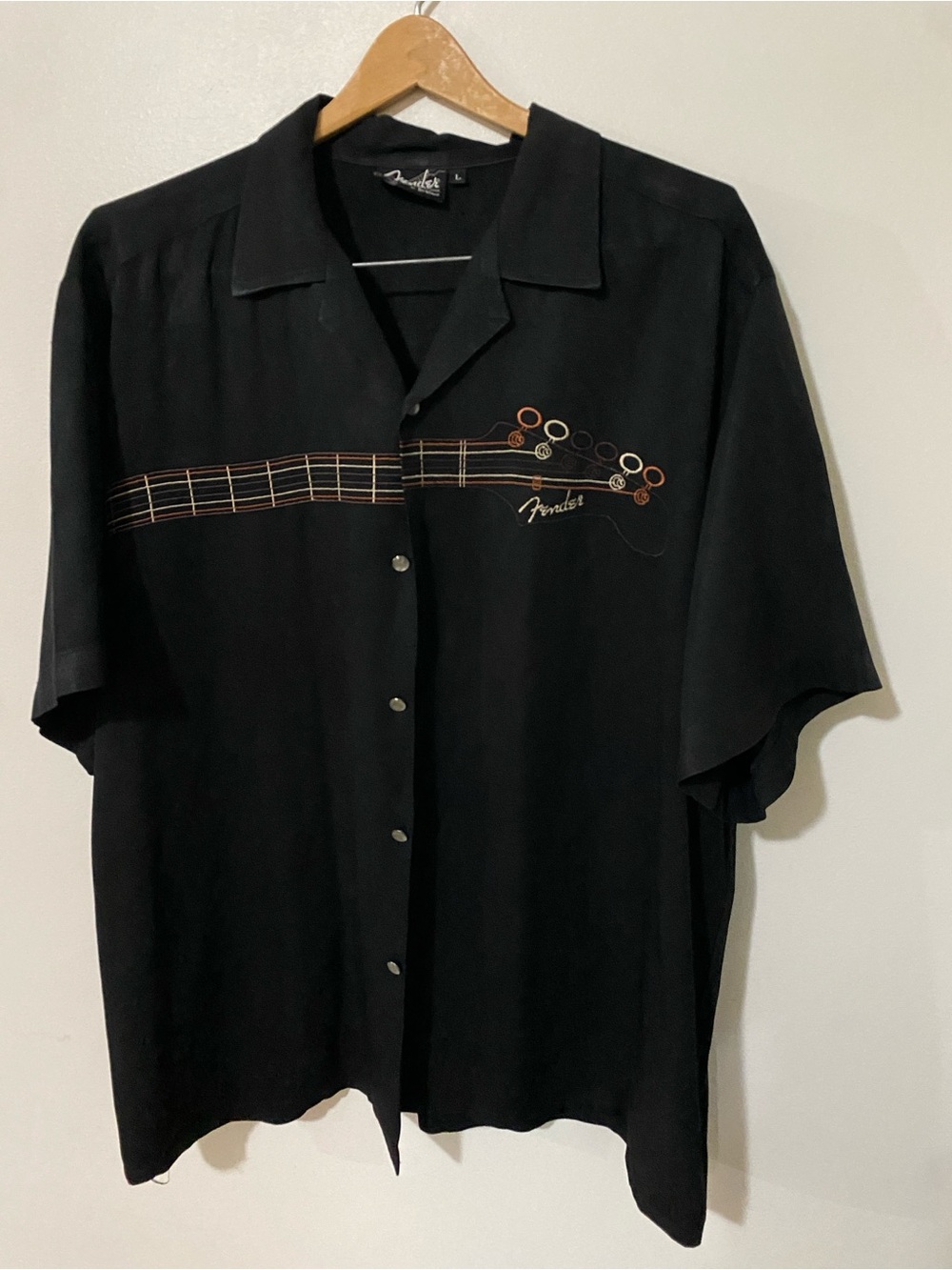 Fender Black Short-Sleeve Button-Down Shirt Guitar Neck Embroidery Large Rock